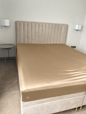 25 momų šilkinė paklodė 100% Mulberry šilko – SILK&SLEEP smėlio