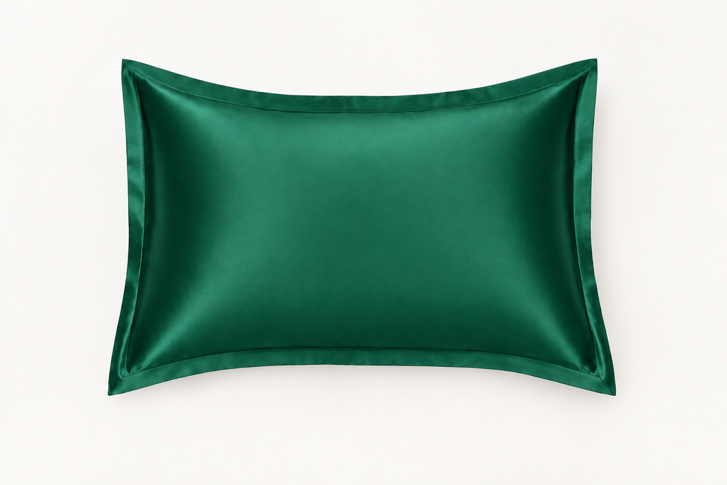 Smaragdo spalvos 25 momų šilkinis pagalvės užvalkalas 50 × 70 cm iš 100% Mulberry šilko